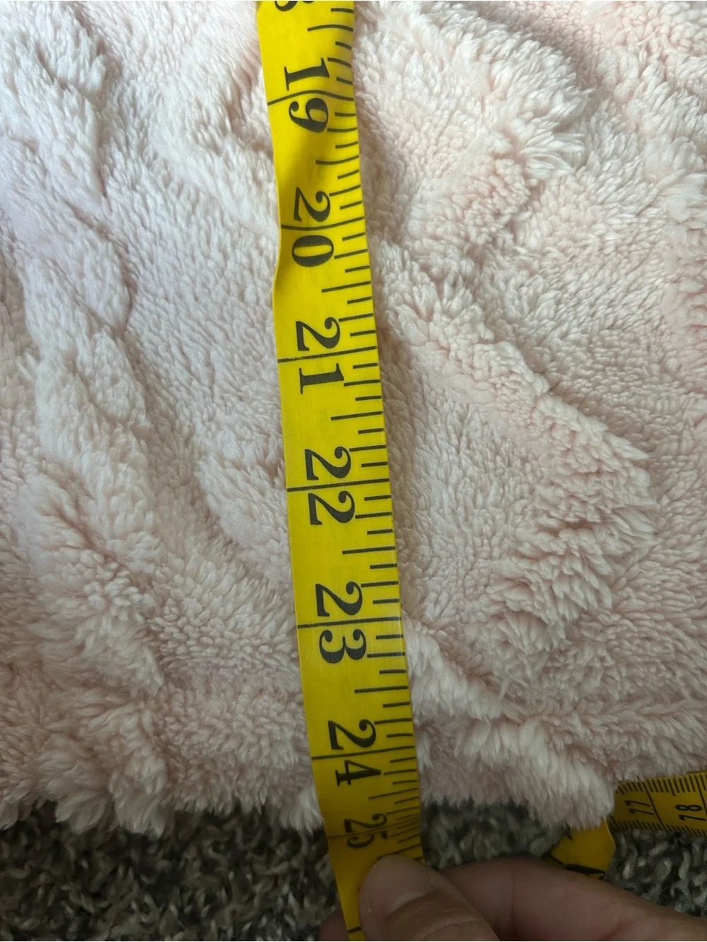 Eddie Bauer Soft Pink Cable Knit Style Fleece feel Sweatshirt size L